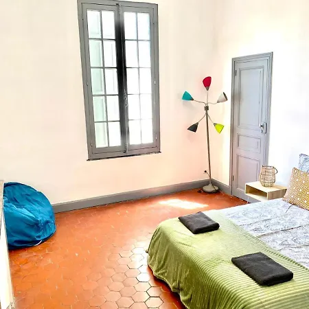 بيت شباب Le Palace *